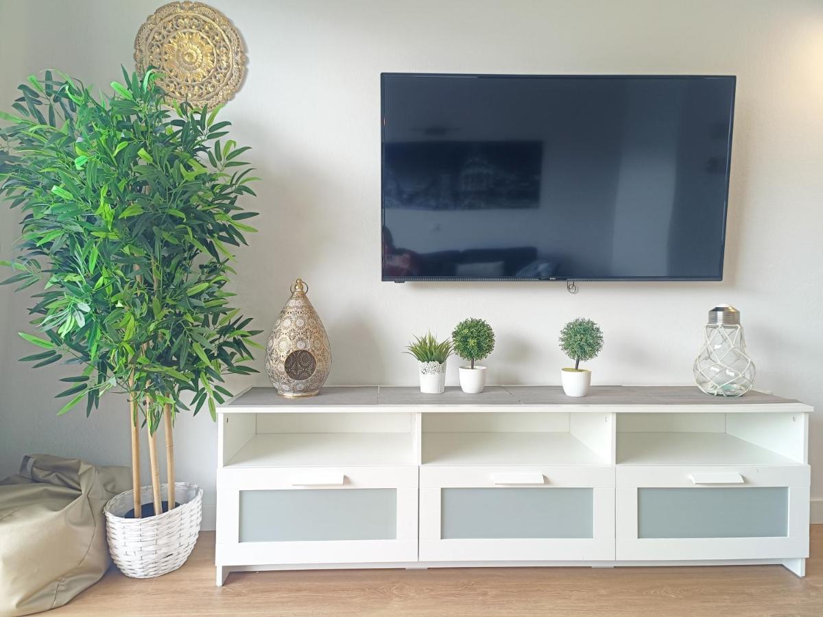 Vive Benal Beach Apartamento 127 Con Parque Acuatico Benalmadena Ngoại thất bức ảnh
